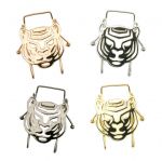 <div class="Standard"><span style="font-size: small;">Steel, gold-plated, silver, black or rose gold and anti-allergy jewel</span></div>
<div class="Standard"><span style="font-size: small;">In the shape of a tiger head, cut by laser.</span></div>
<div><span style="font-size: small;">The displayed price is for one piece - You will need 2 pieces for the cuffs of pants or shorts, shirt sleeves or shoes.&nbsp;(Identical or mismatched pieces)</span></div>
<div class="Standard"><span style="font-size: small;">Tissue paper packaging (free) - Our gift box (for 2 pieces) is sold separately, see in our &laquo;&nbsp;SHOP&nbsp;&raquo; section</span></div>